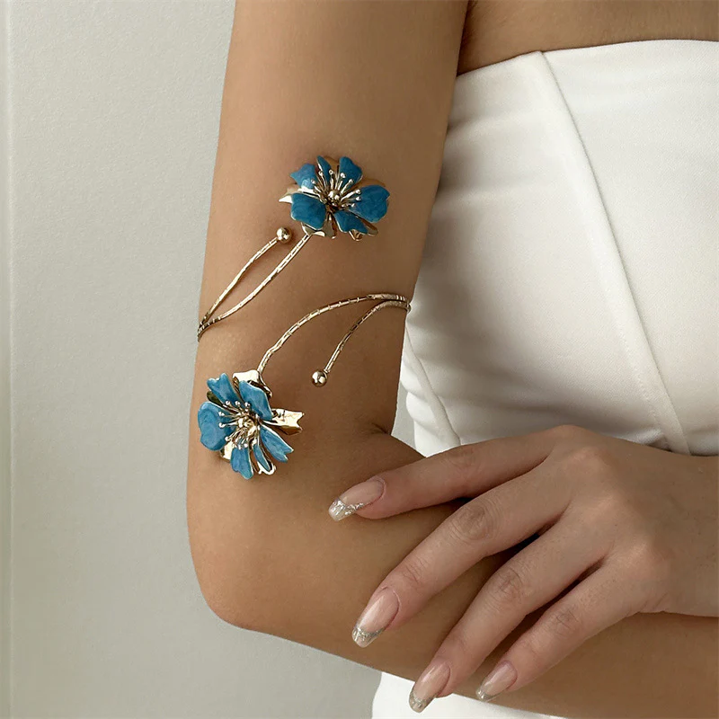 Oil Dripping Flower Open Bracelet - Image 5