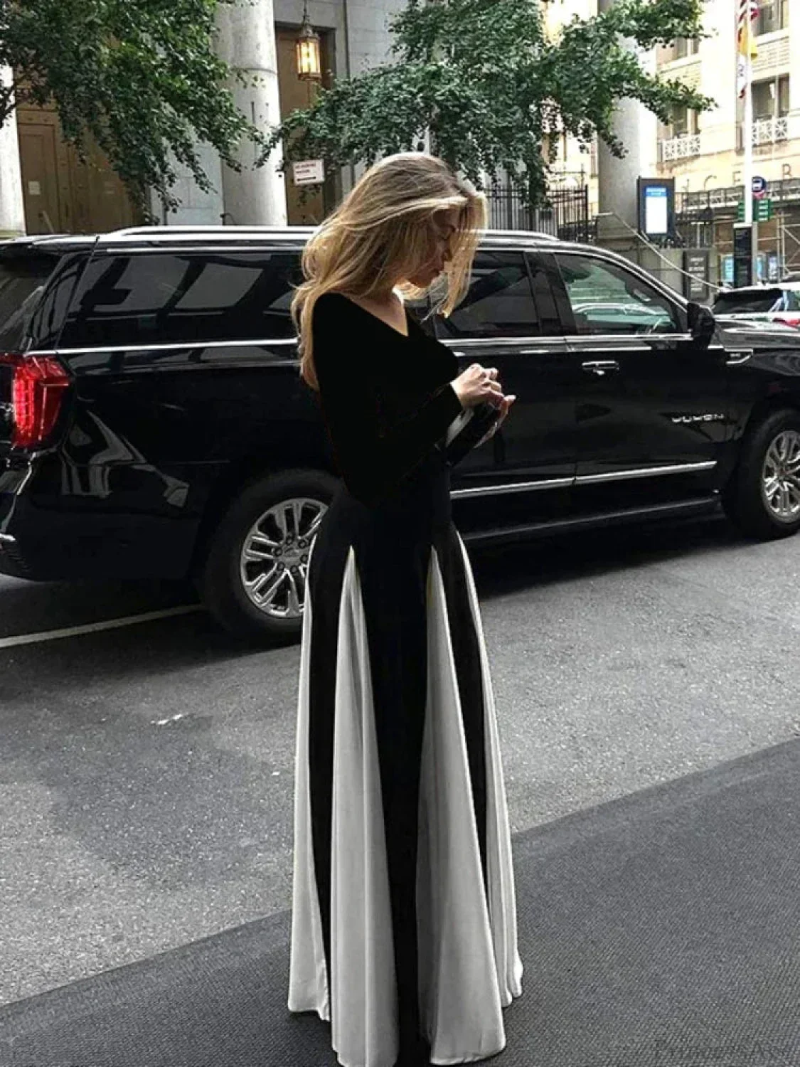 Patchwork Border Long Sleeve Full-Length Dress - Image 3