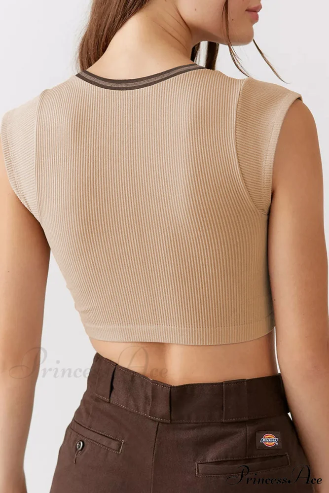 Patchwork Neck U Solid T-Shirt - Image 11