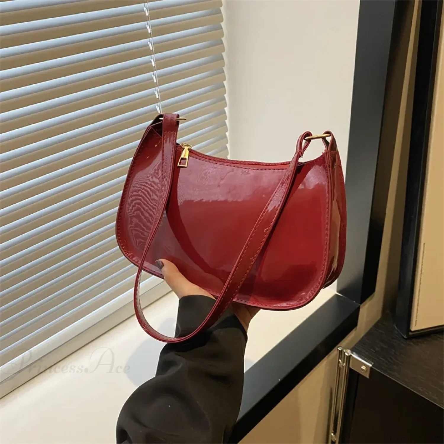 Patent Leather Versatile Fashion Shoulder Bag - Image 4