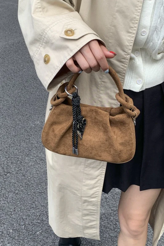 Pleated Cloud Charm Vintage Elegant Crossbody Bag - Image 5