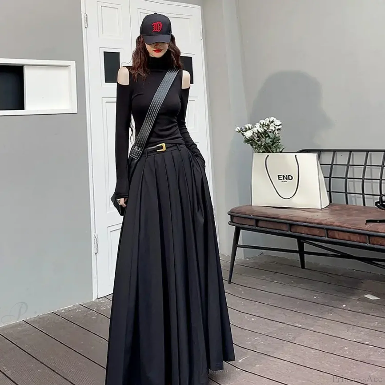 Pleated Floor Length Classic Skirt - Image 7