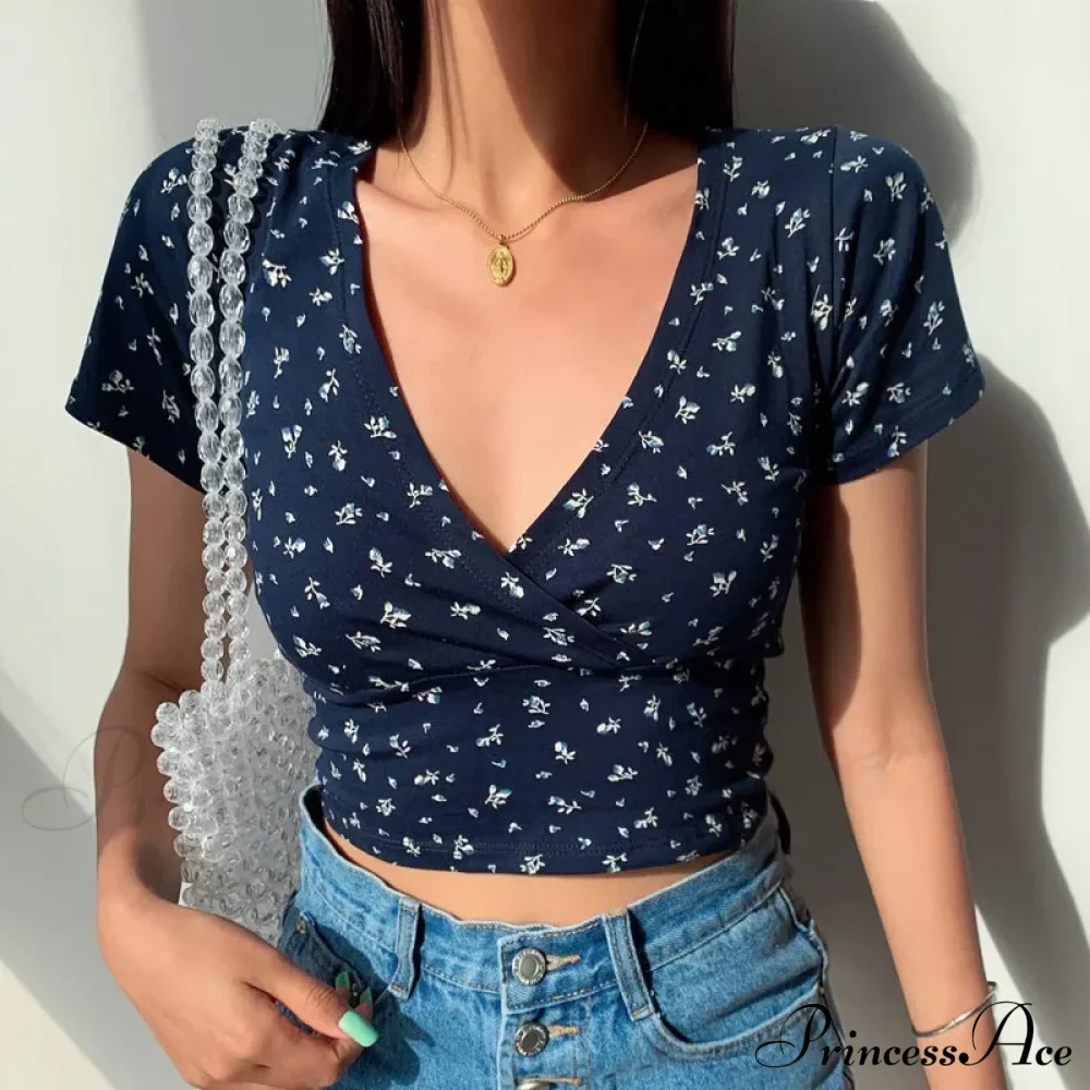 French Retro Floral V-neck Slim T-shirt Crop Top - Image 3