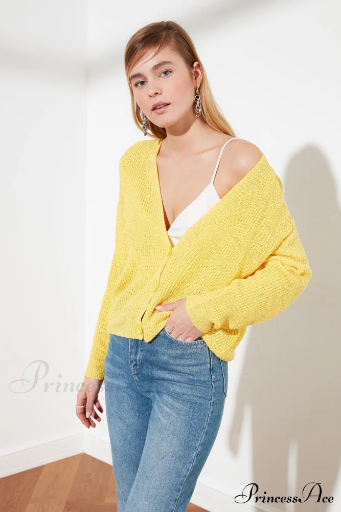 Trendyol Button Detail Cardigan - Image 17