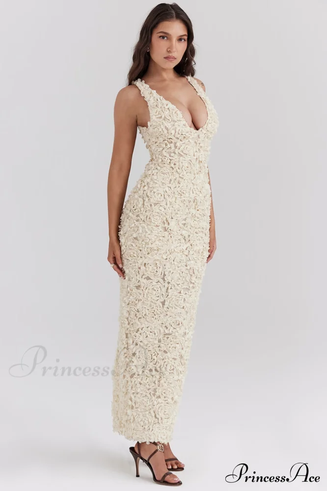 Carena Plunge Floral Charming Applique Maxi Dress - Image 2