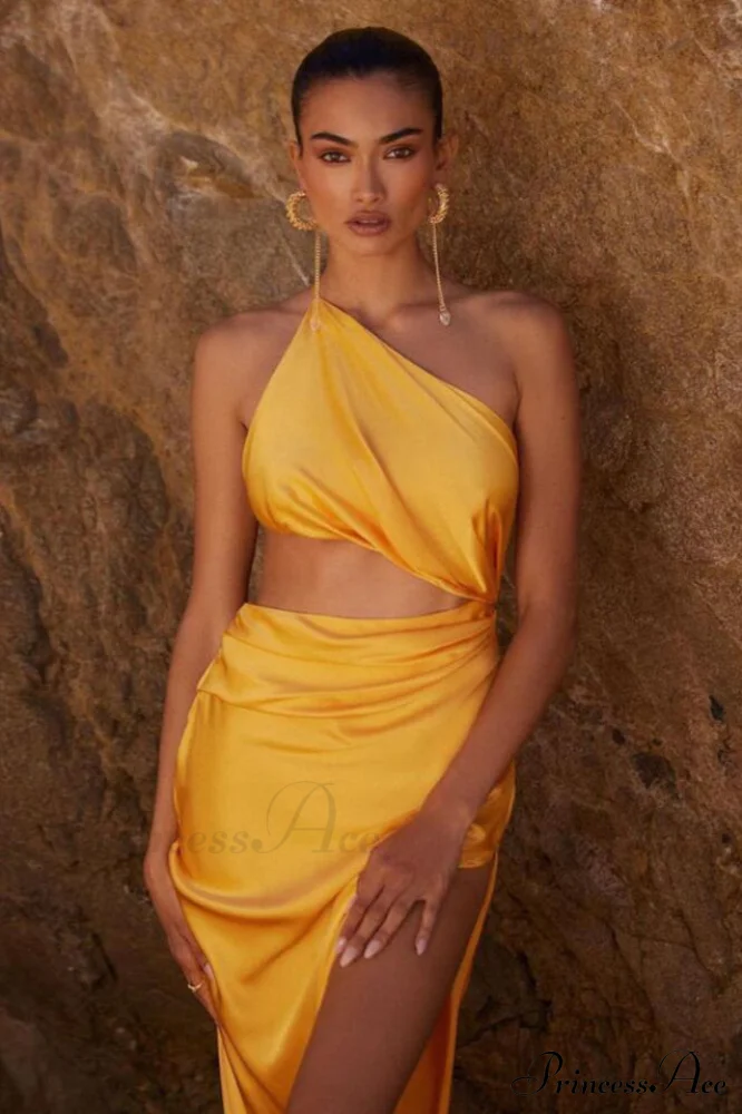 Chapman Elegant Maxi Dress - Image 2