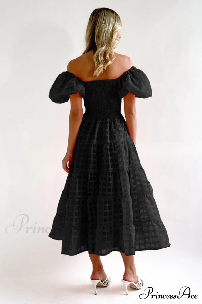 Gin Elegant Midi Dress - Image 8
