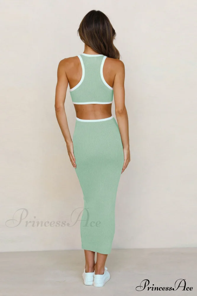 Claudia Elegant Midi Dress - Image 24