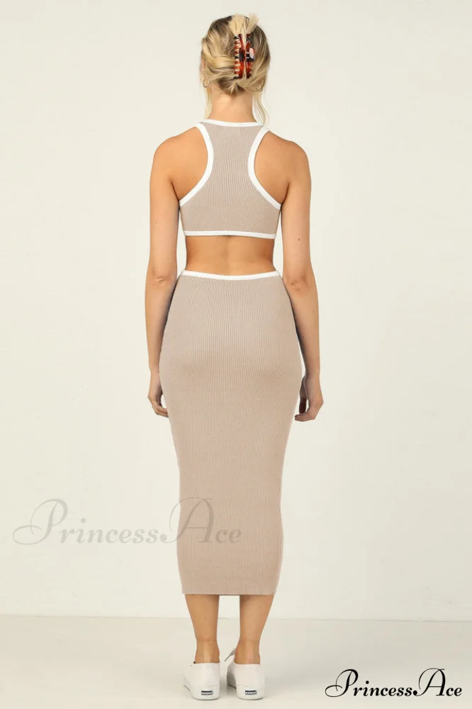 Claudia Elegant Midi Dress - Image 39
