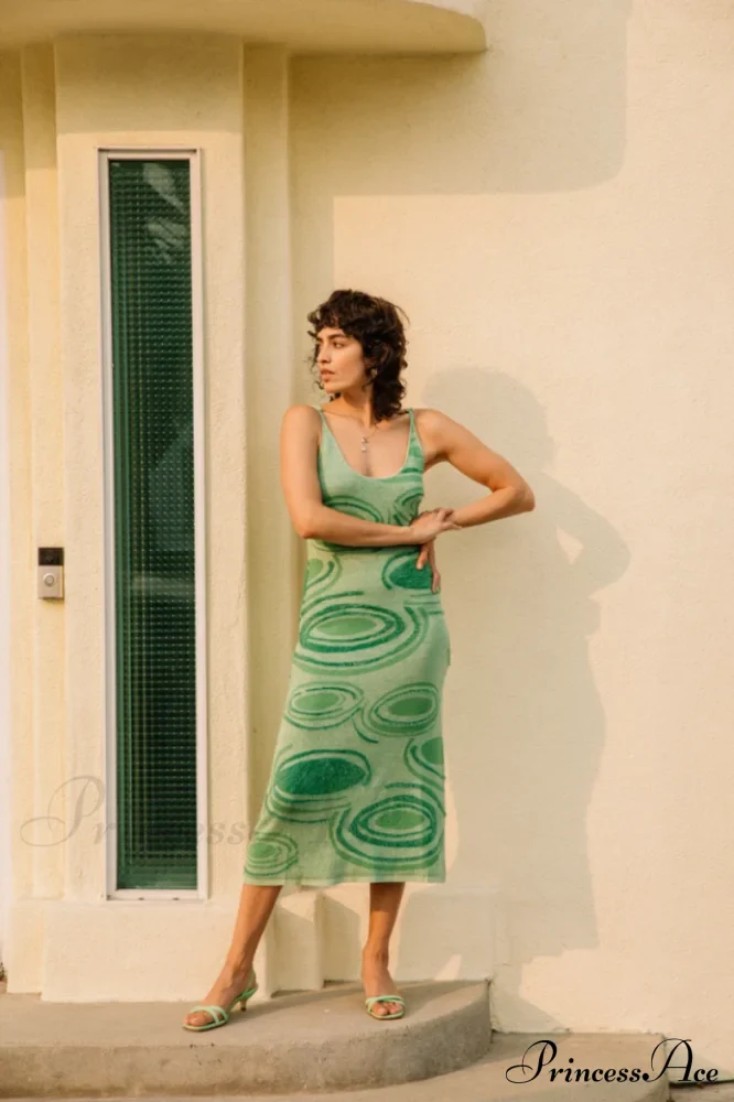 Hockney Elegant Midi Dress - Image 12