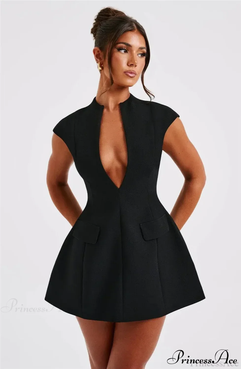 Black Deep Neck Solid Mini Dress - Image 4
