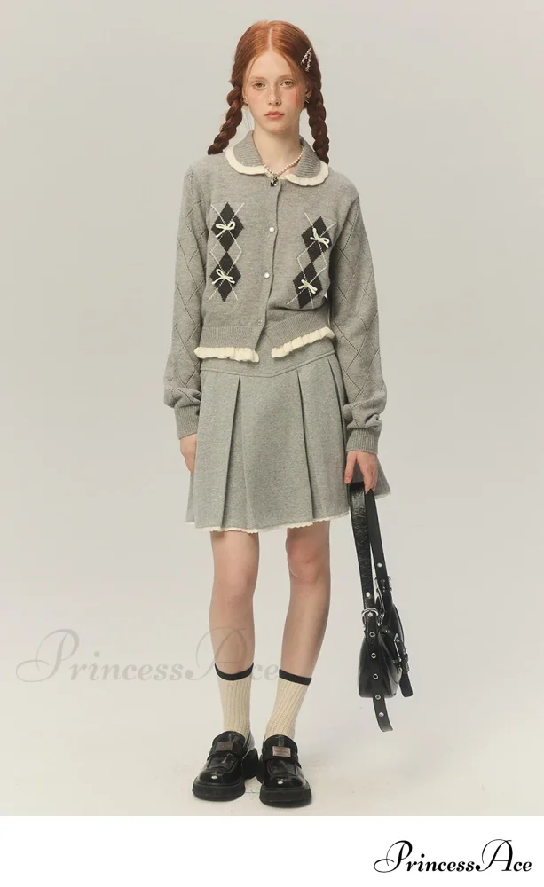 Argyle Collar Stylish Buttoned Knitted Cardigan - Image 9