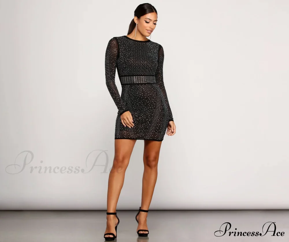 Seemingly Stunning Stylish Mini Dress - Image 3