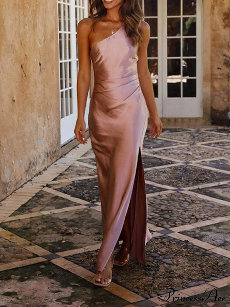 Temperament Slim Fit One Shoulder Split Satin Dress - Image 3
