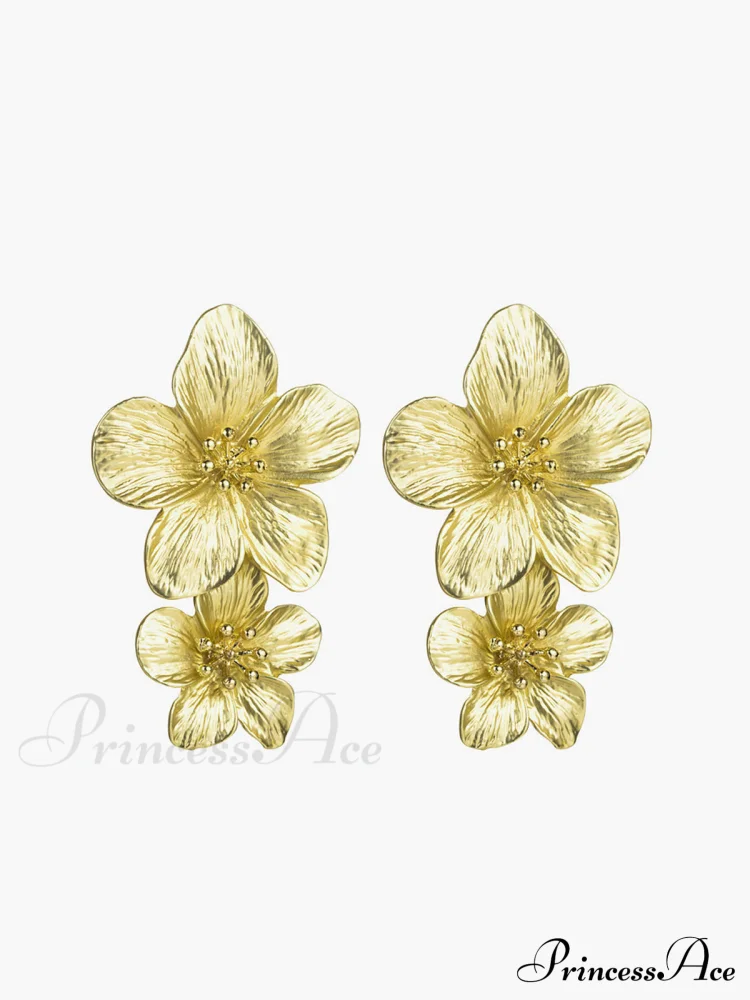 Fashionable Charming Flower-Shaped Earrings - Image 4