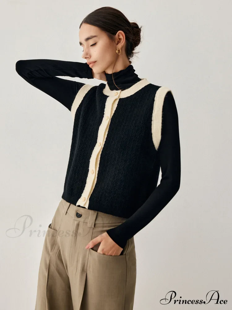 Contrast Trim Graceful Knit Vest - Image 3