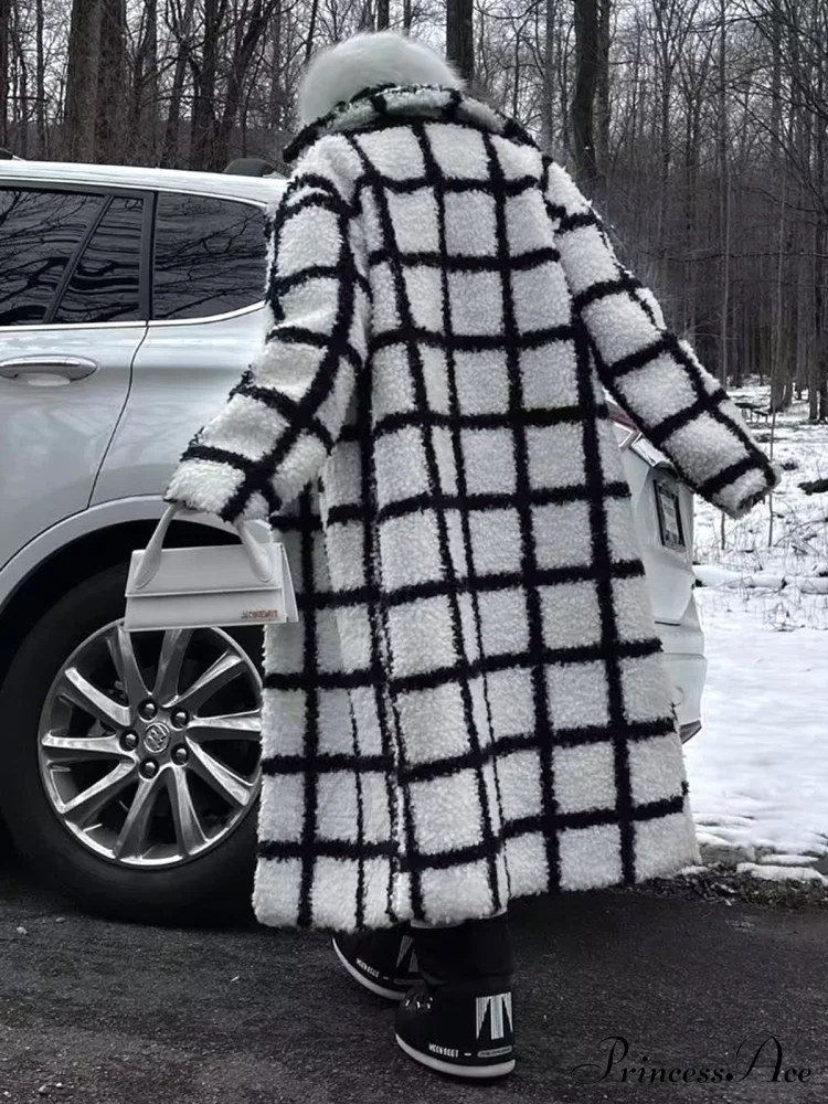 Checkered Button Graceful Sherpa Jacket - Image 3