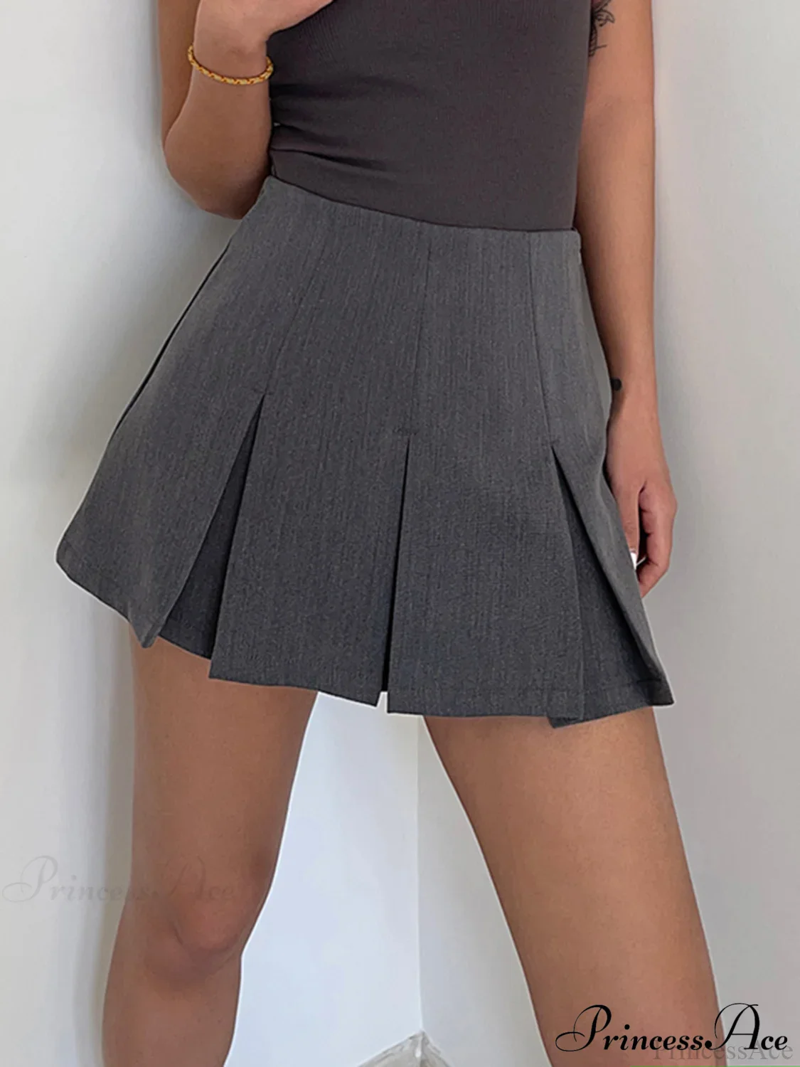 Casual Pleated Graceful Hem Mini Skirt - Image 3
