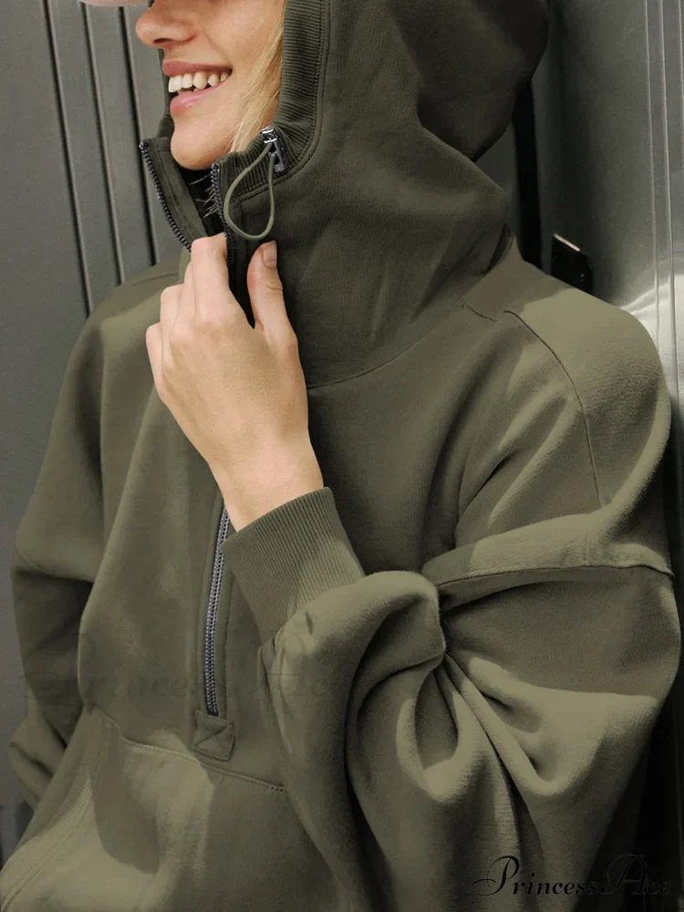 Been A Minute Trendy Pockets Crop Hoodie - Image 2
