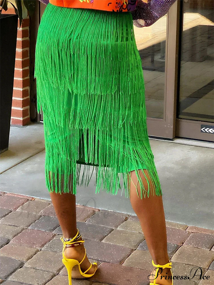 High Waisted Graceful Clashing Star Skirt - Image 8