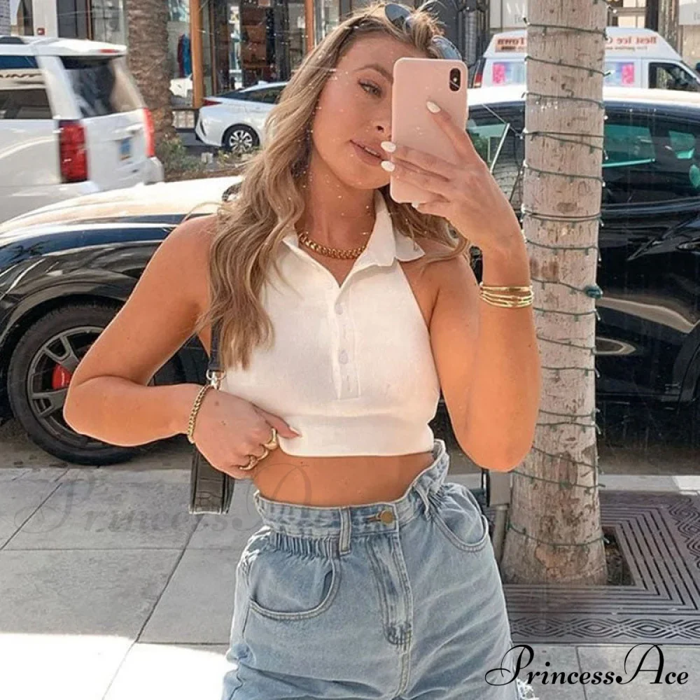 Halter Neck Contrast Trendy Crop Tops - Image 2