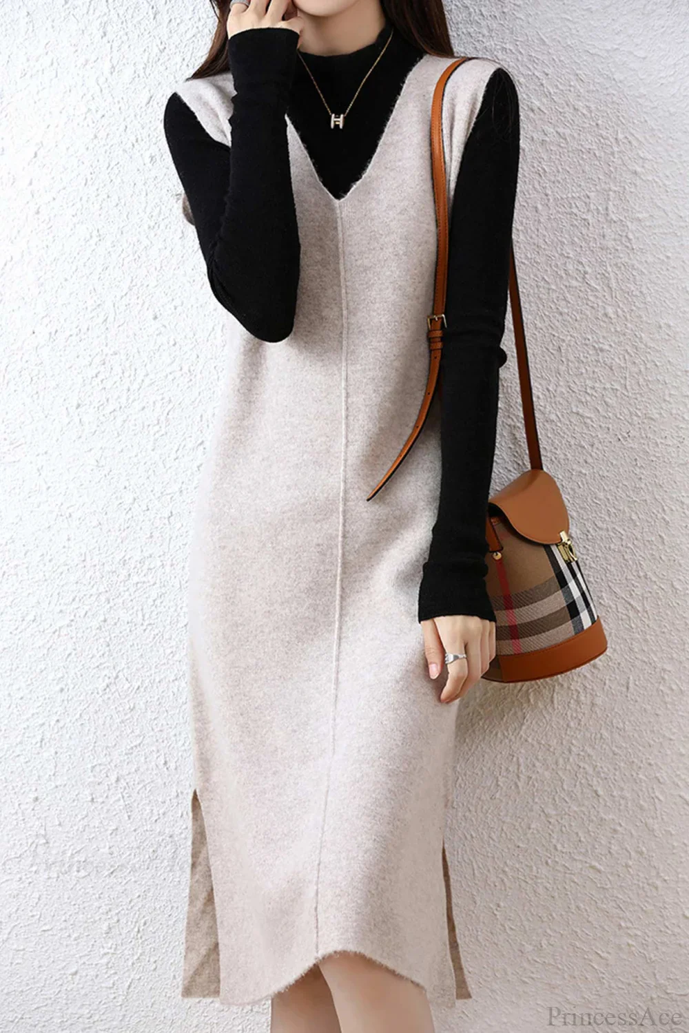 Solid Color Wool Tank Dress with V Neck - Image 6