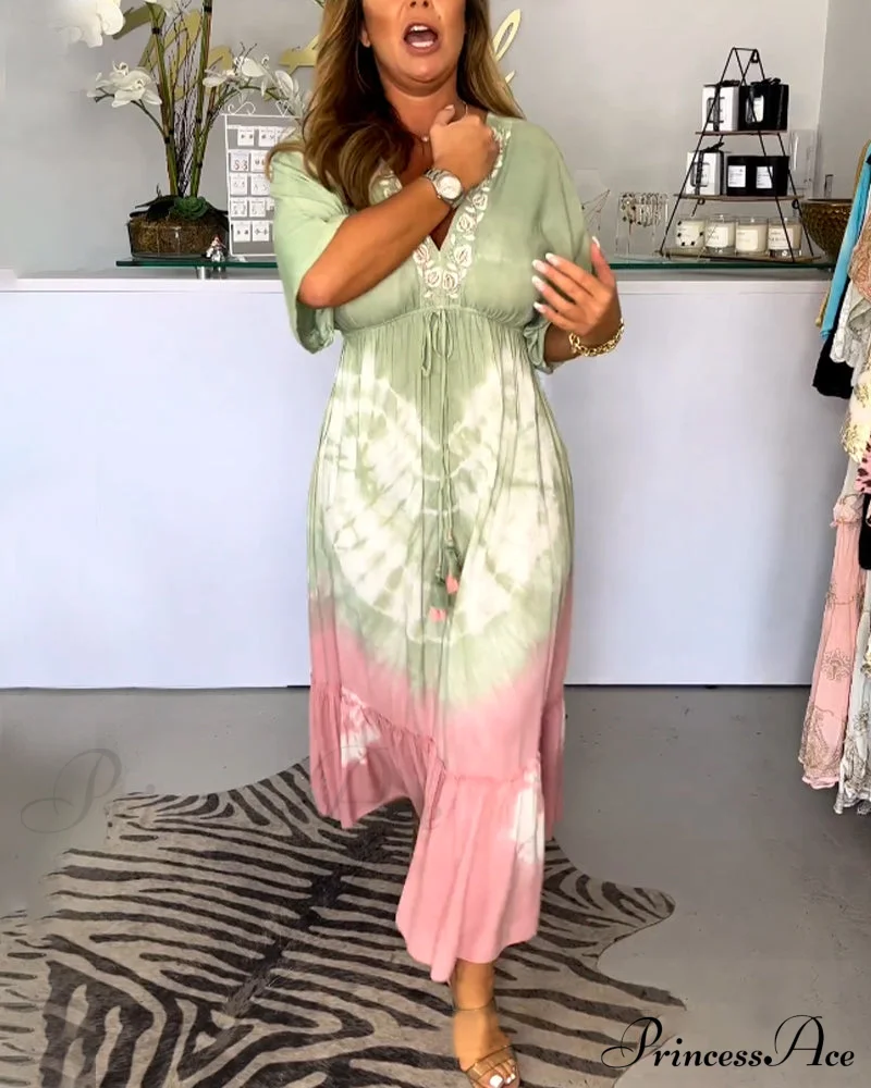 V-neck dress with gradient print - Image 2