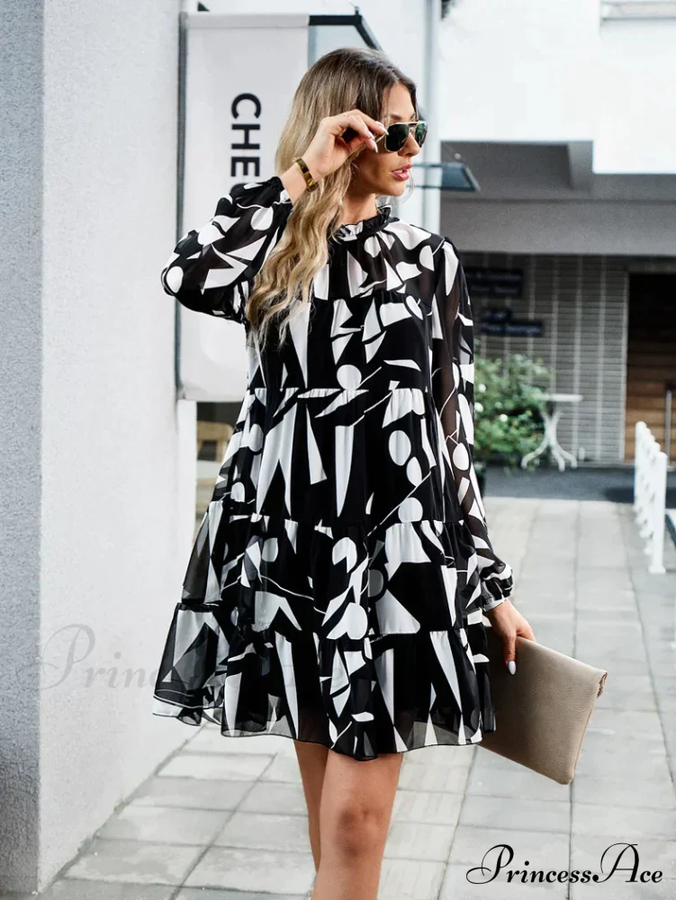 Long-Sleeved Short Dress with Print