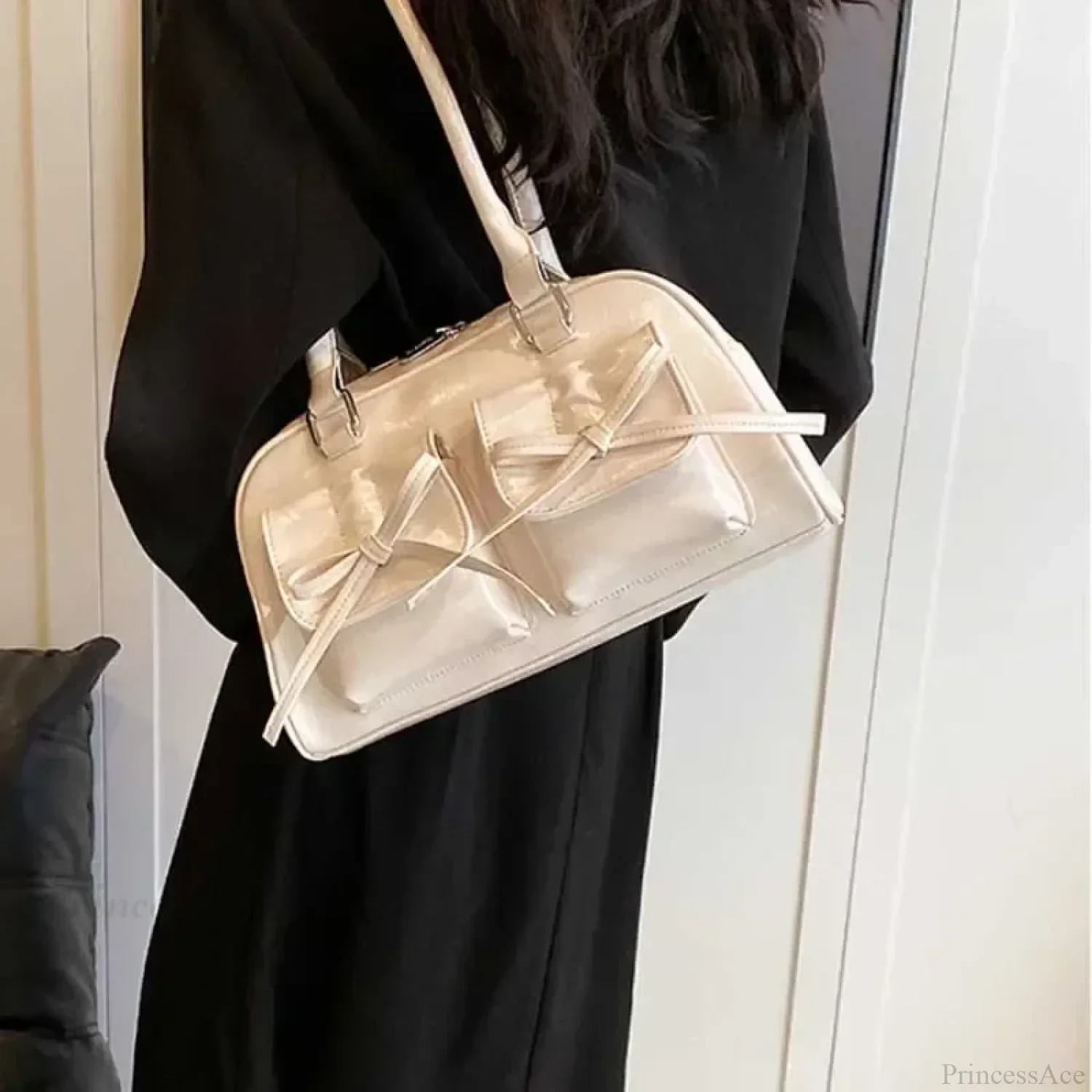 PU Leather Bow Shoulder Handbag - Image 4