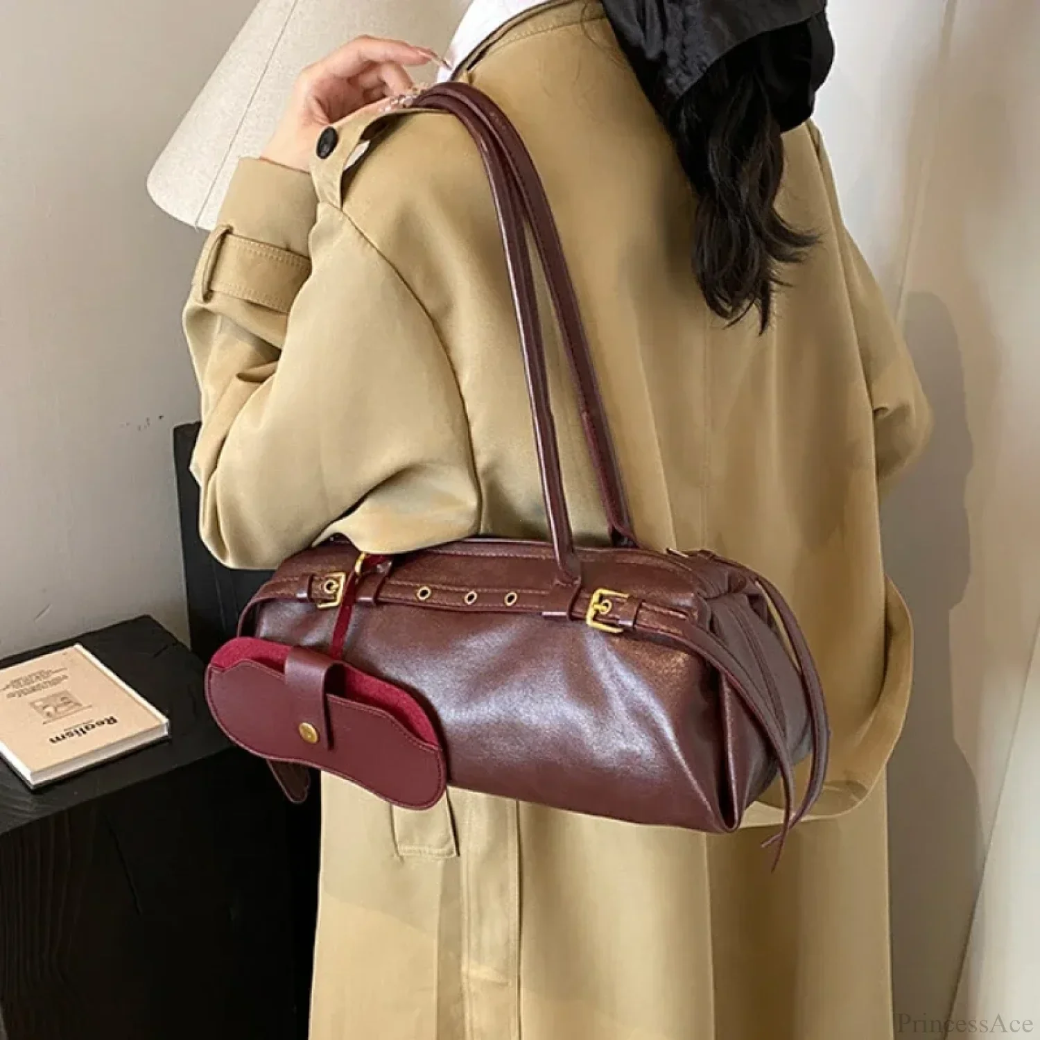 PU Leather Buckle Fashion Shoulder Bag - Image 4
