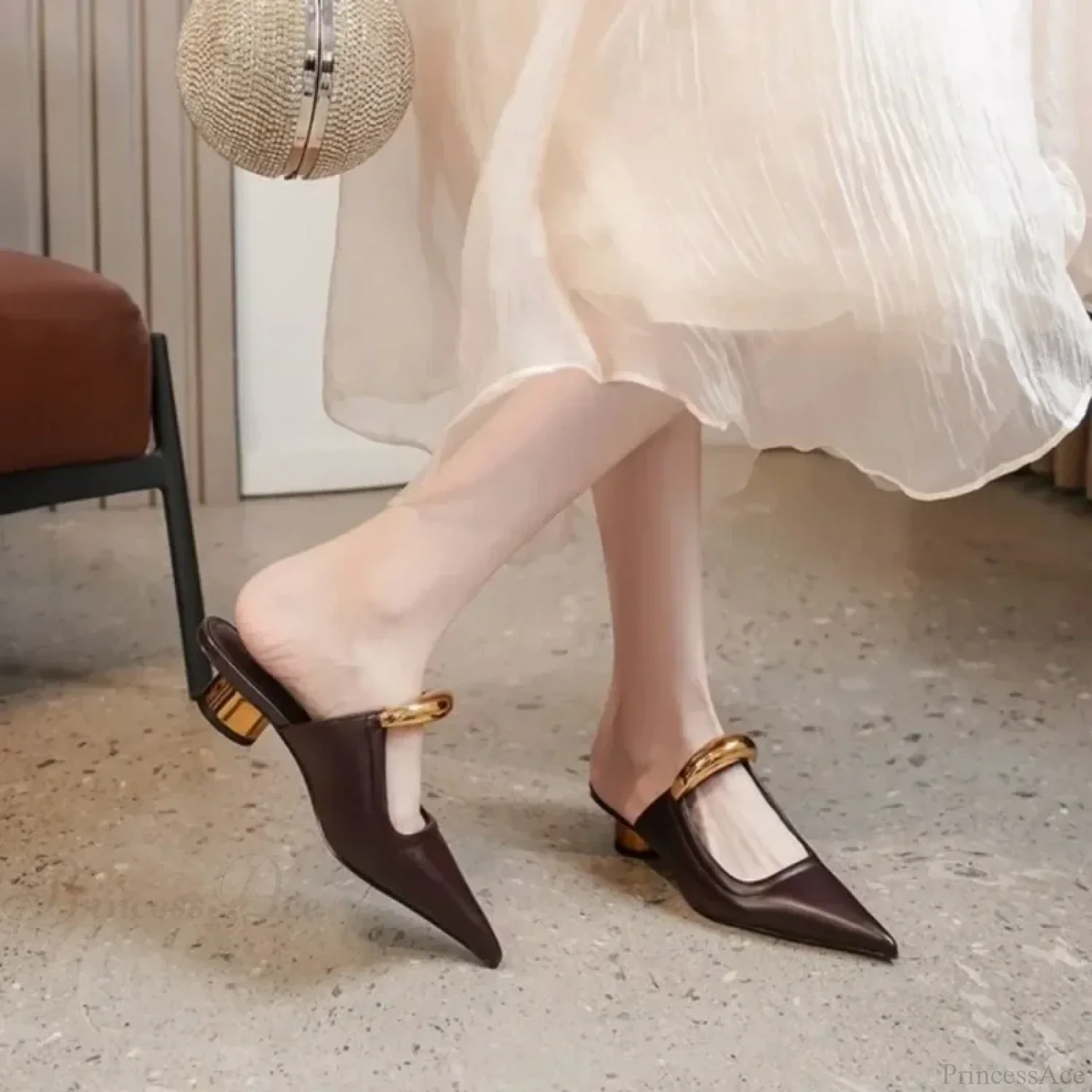 Punk Gothic Metal Buckle Low Heels Pointed Thick Heeled Platform Low Heel Pump - Image 5