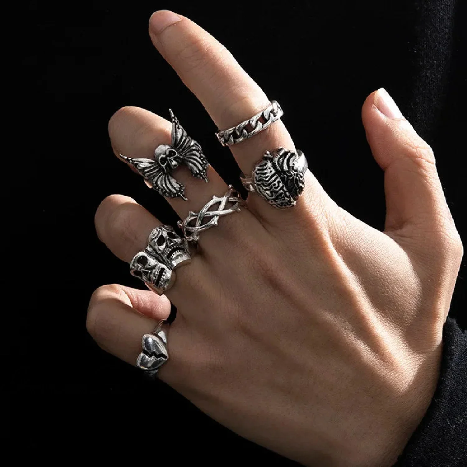 Rebel Poker Skeleton Dark Billiards Ring - Image 4