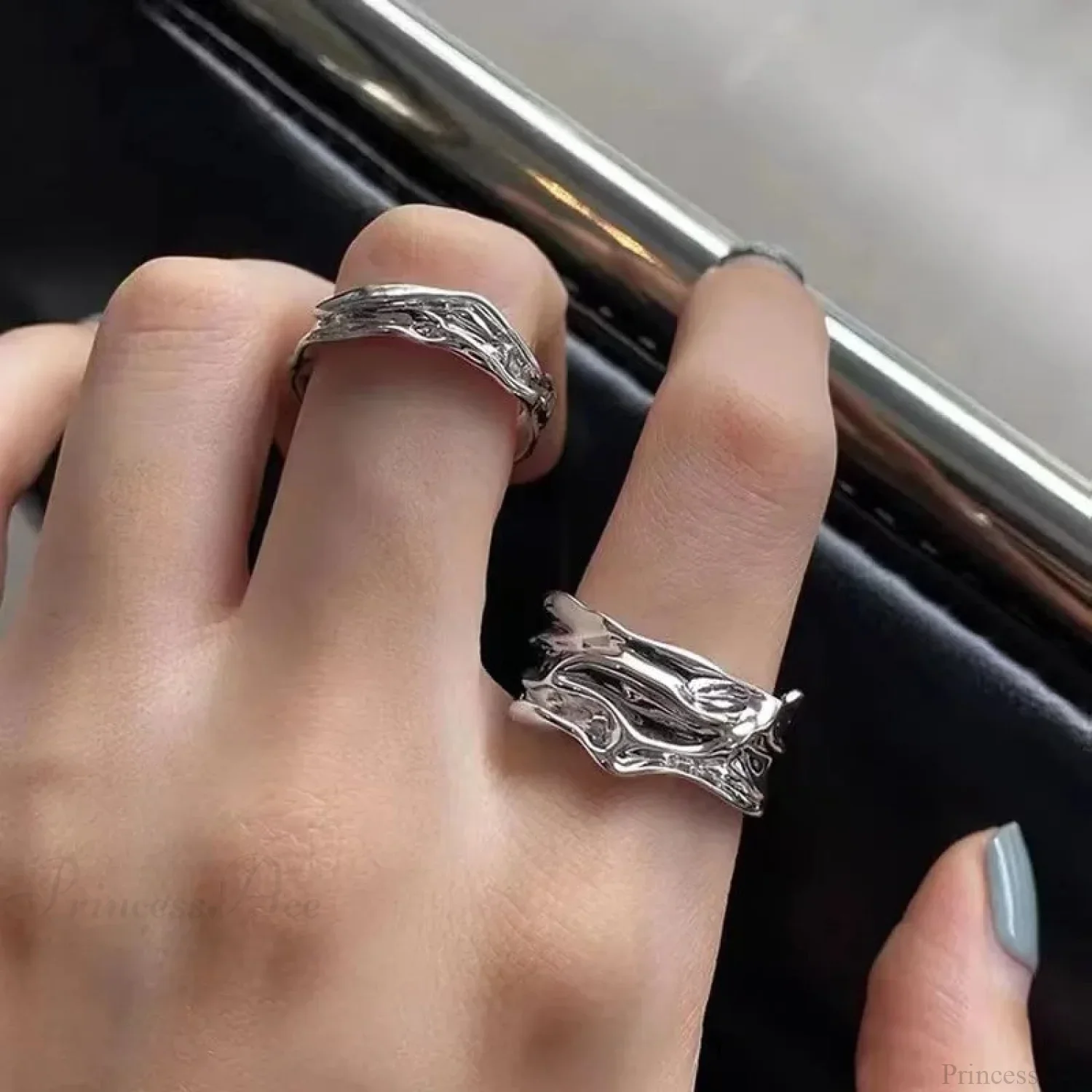 Rebellious Dark Bat Wing Ring - Image 12