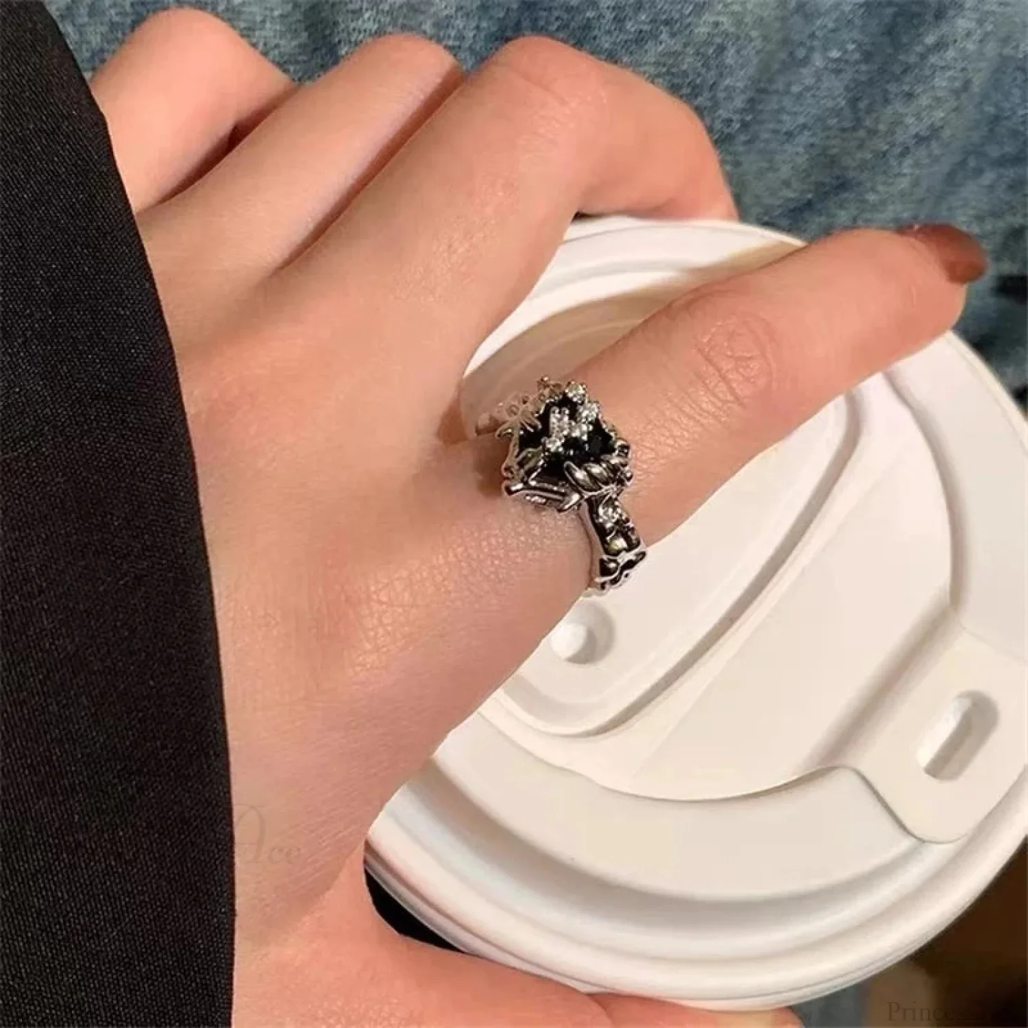 Rebellious Harajuku Dark Ring - Image 2