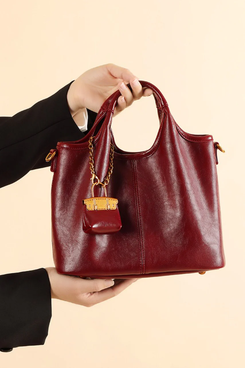 Red Chic Commuter Bag Handheld Shoulder Crossbody Bag - Image 4