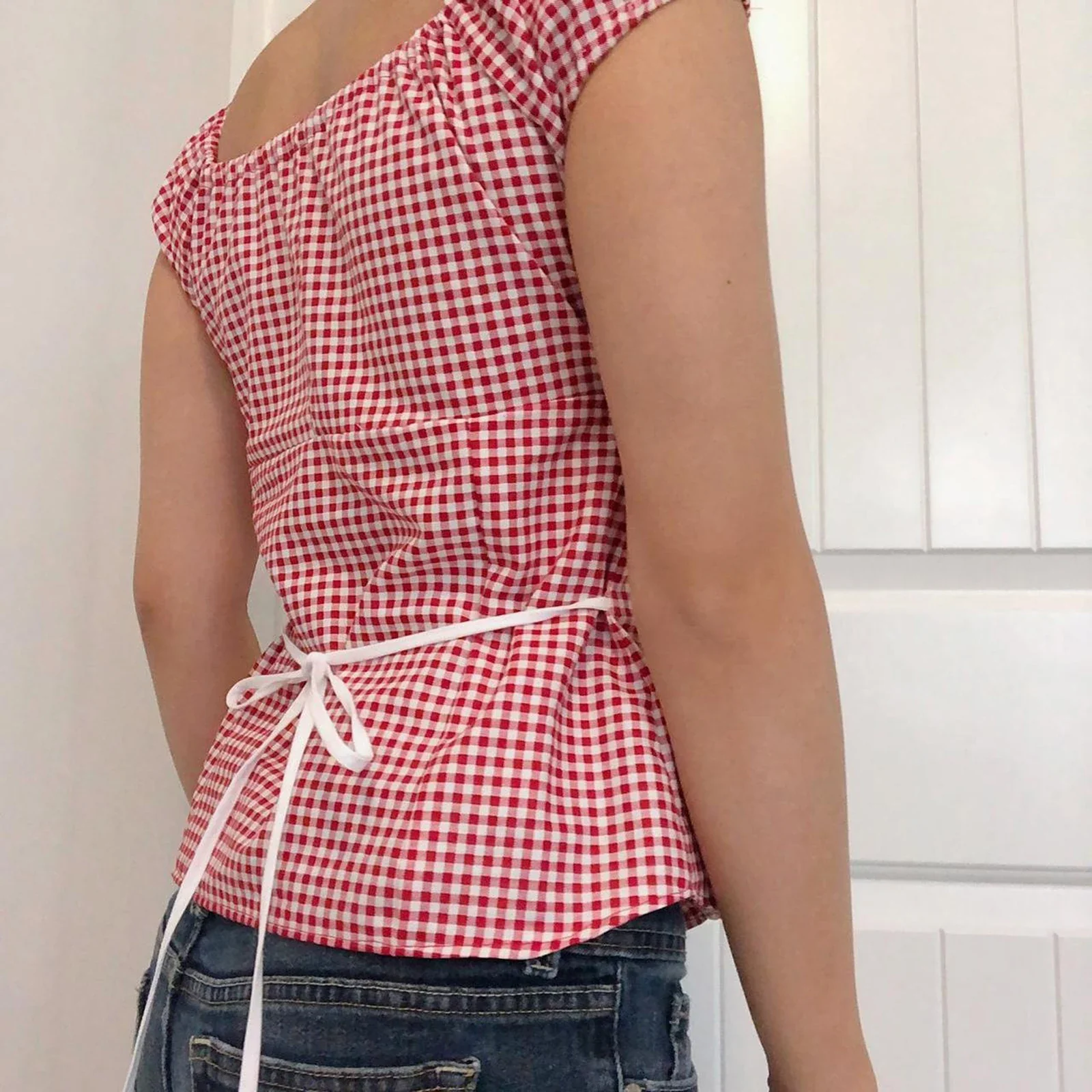 Red Gingham Ruffled Crop Top - Image 4