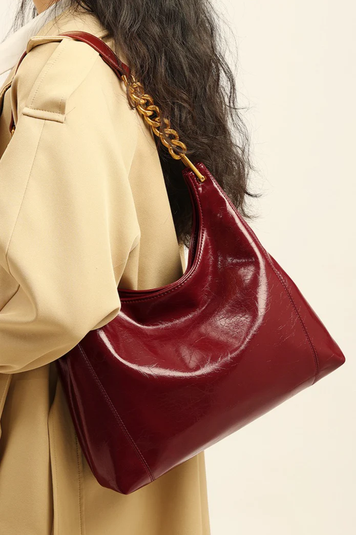 Red Large Capacity Tote Bag Elegant Shoulder Underarm Bag - Image 2