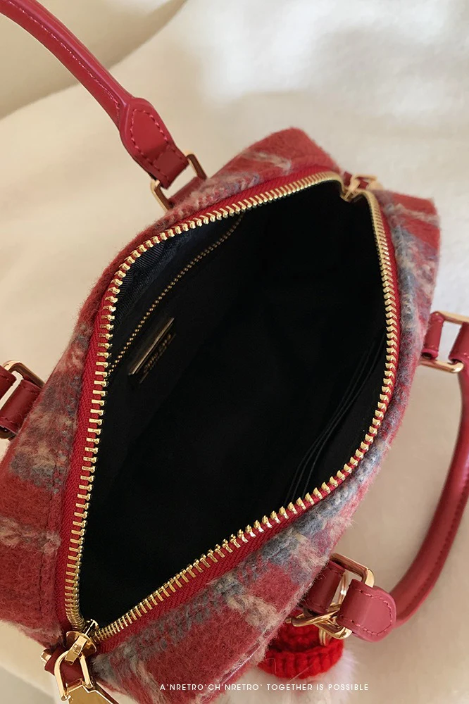 Red Tweed Pillow Handheld Shoulder Crossbody Bag - Image 4