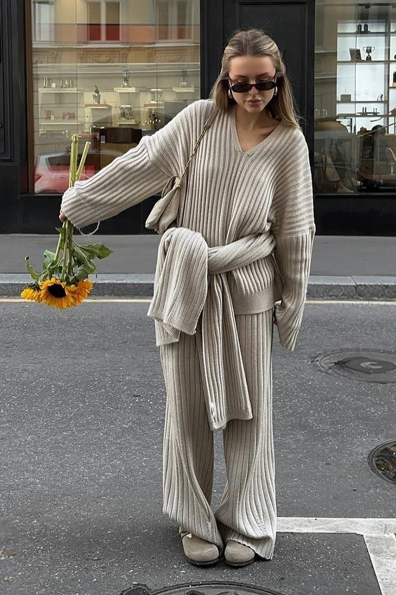 Relaxed Fit V Neck Ribbed Sweater with Pants Two Piece Pants Set - Image 7