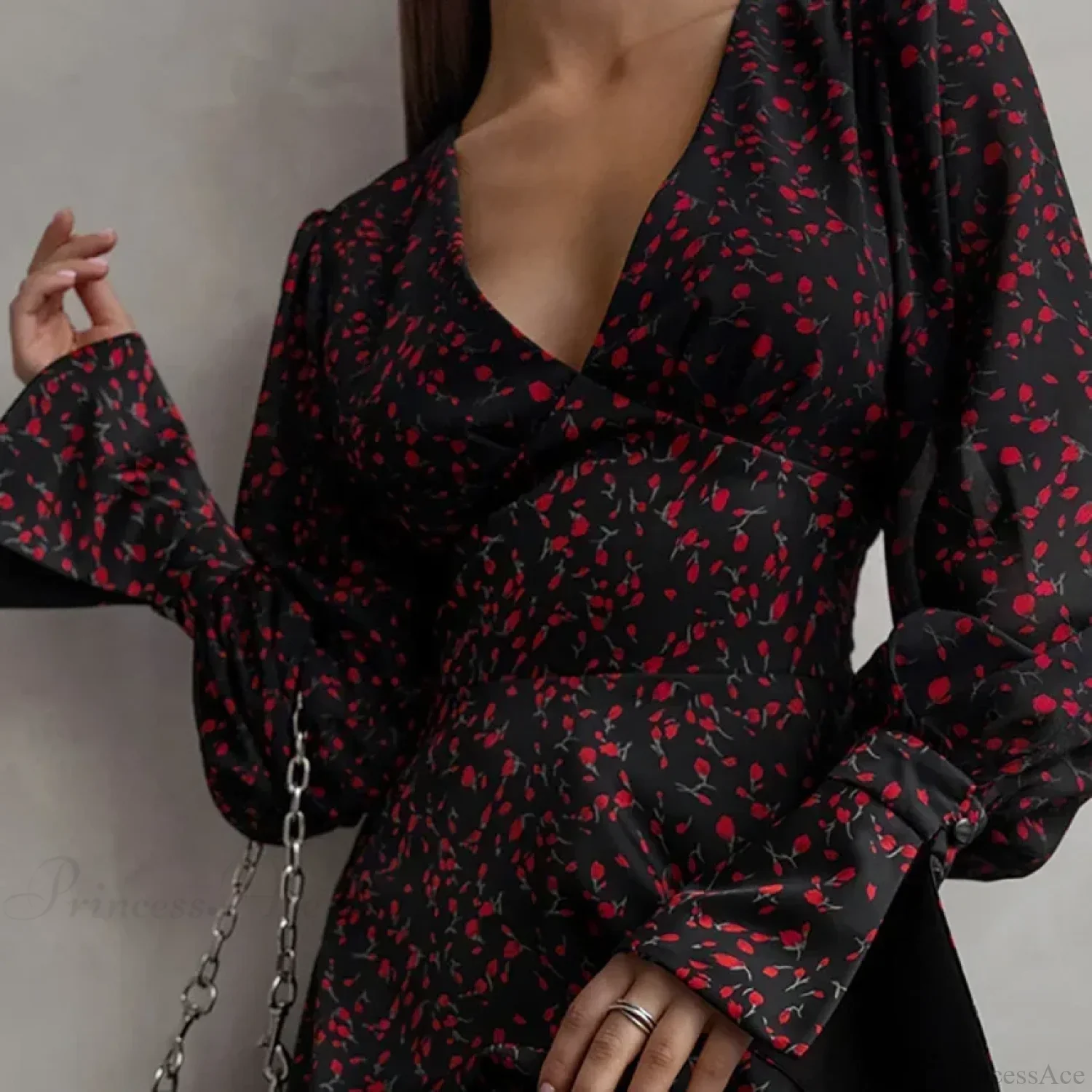 Retro Deep V Long-Sleeved Floral Dress - Image 4