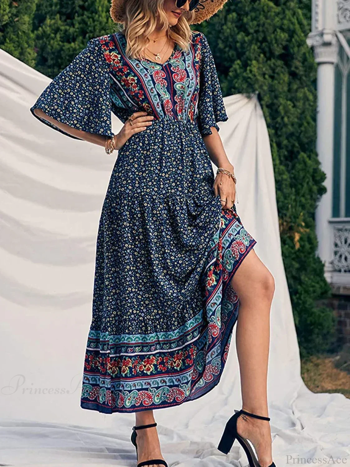 Retro Floral Print V-neck Boho Sundress - Image 4