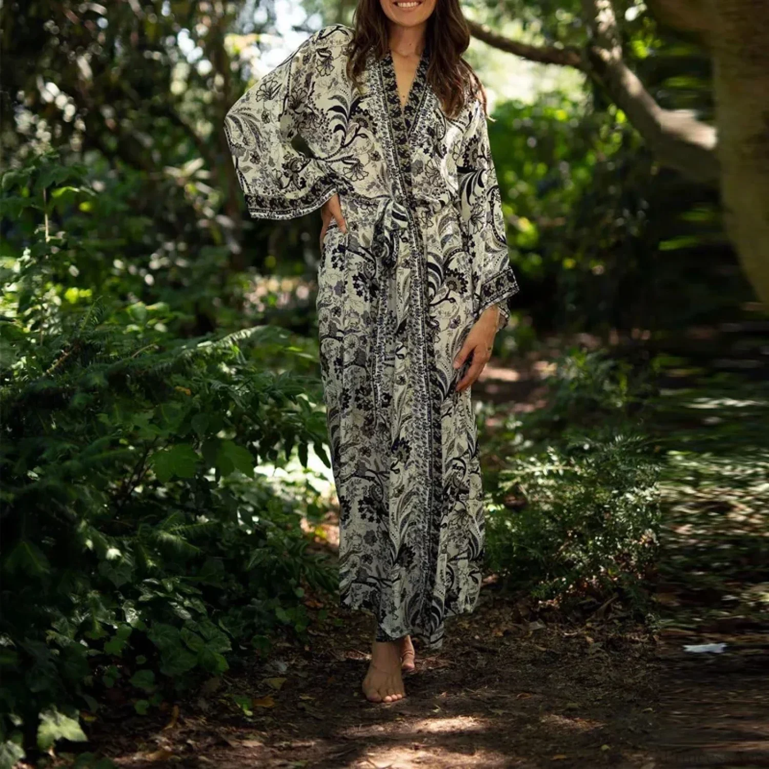 Retro Floral V-Neck Beach Cover Up - Image 6
