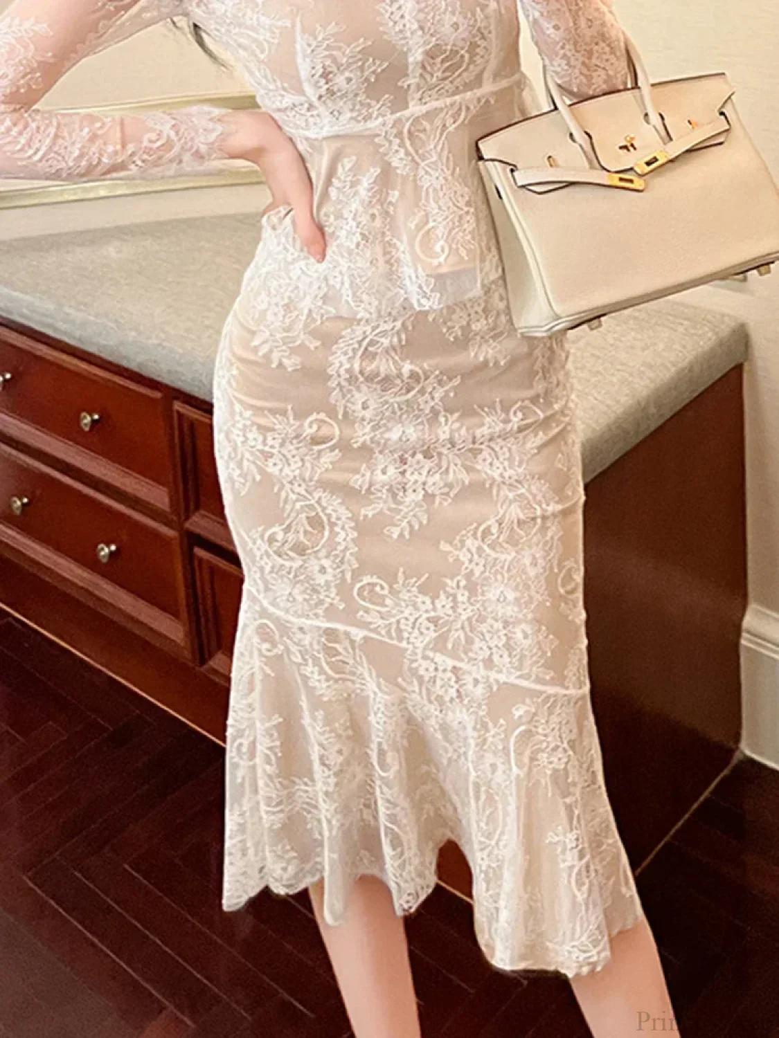 Retro Lace Wrap Ruffle High Waist Fishtail Skirt - Image 5
