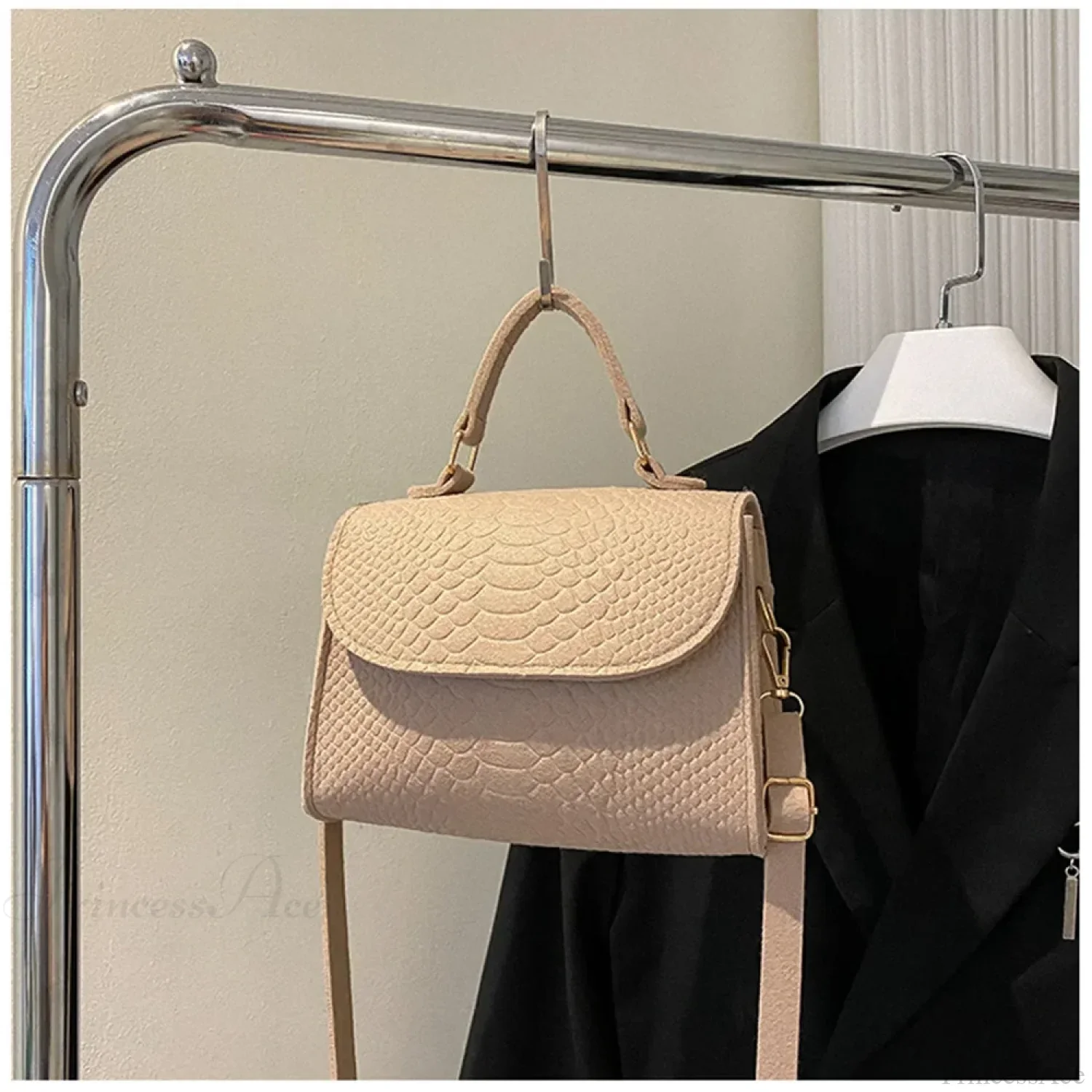 Retro Luxury Square Designer Crossbody - Image 5