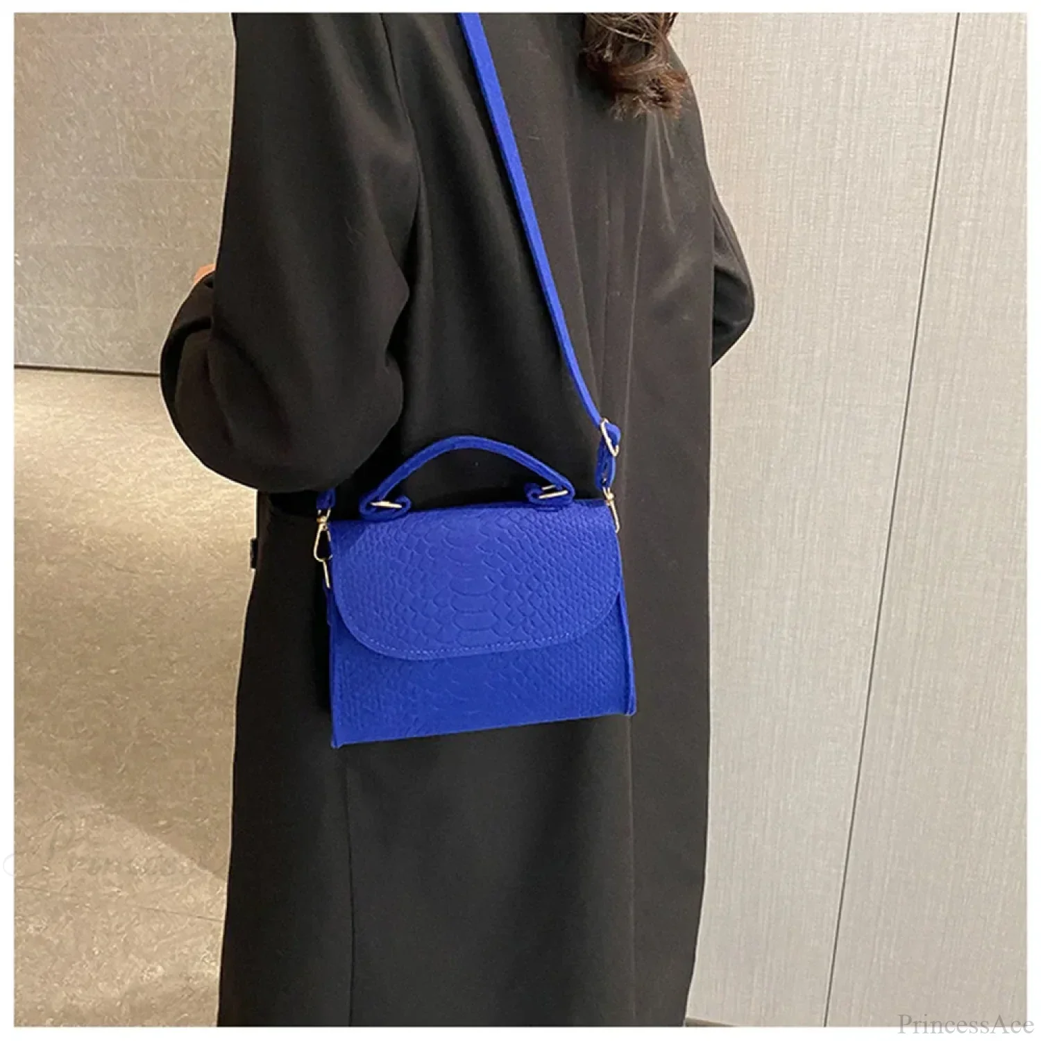 Retro Square Designer Luxury Crossbody - Image 6
