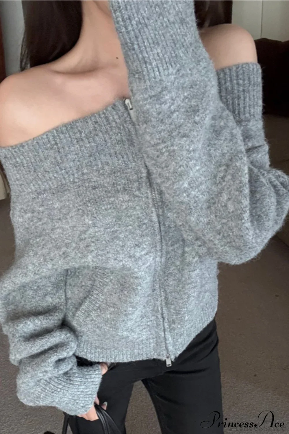 Retro Zip Off-Shoulder Slim-Fit One-Size Knit Cardigan - Image 3