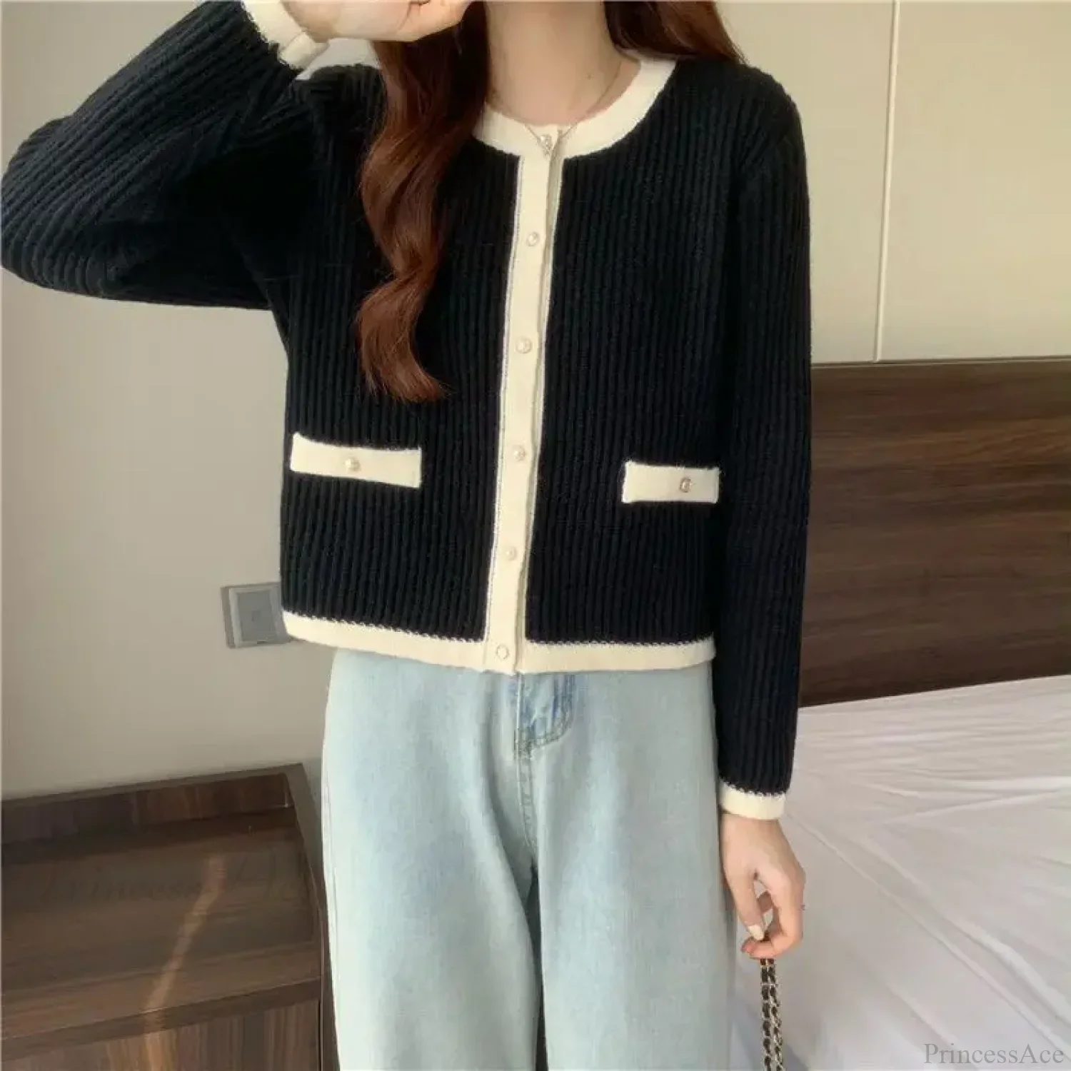 Round Neck Button Fashion Cardigan - Image 6