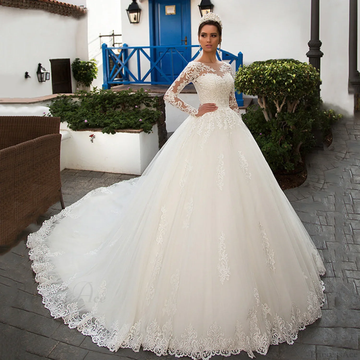Round Neck Long Sleeve Lace Wedding Dress - Image 3