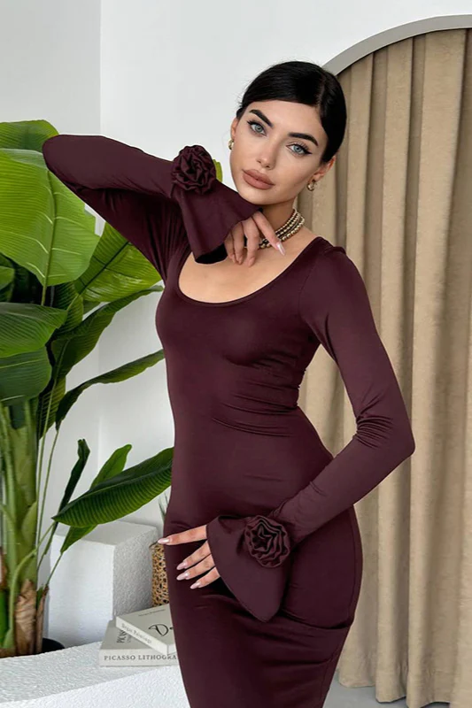 Round Neck Rose Embellished Long Sleeve Party Dress - Image 2