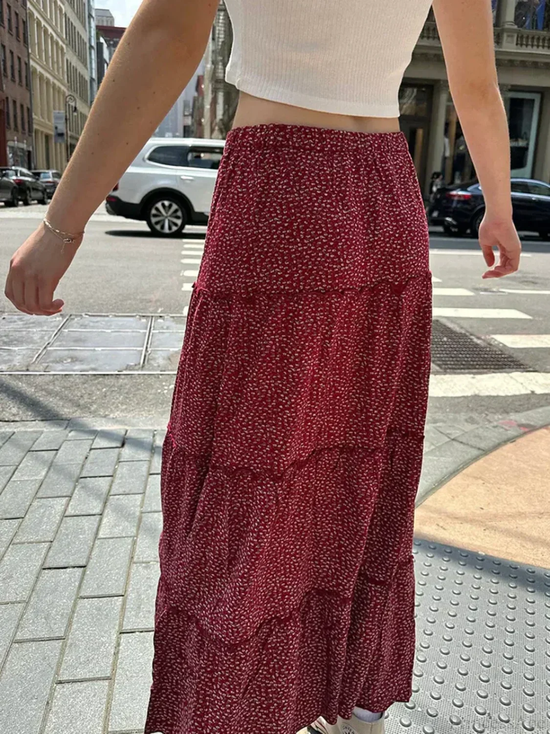 Ruffled Floral Red High Waist A-Line Skirt - Image 3